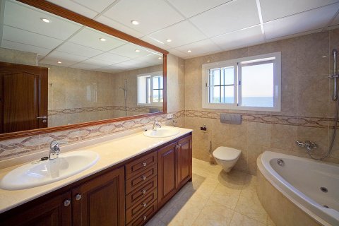 Villa for sale in Port Adriano, Mallorca, Spain 4 bedrooms, 256 sq.m. No. 182117 - photo 11