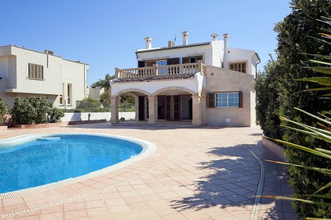 Villa for sale in Port Adriano, Mallorca, Spain 4 bedrooms, 256 sq.m. No. 182117 - photo 3