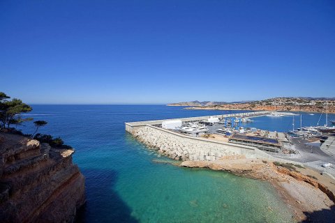 Villa for sale in Port Adriano, Mallorca, Spain 4 bedrooms, 256 sq.m. No. 182117 - photo 5