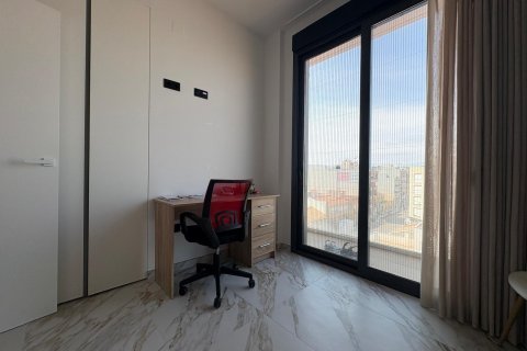Продажа пентхауса в Гуардамар-дель-Сегура, Аликанте, Испания 3 спальни, 100м2 №182129 - фото 12