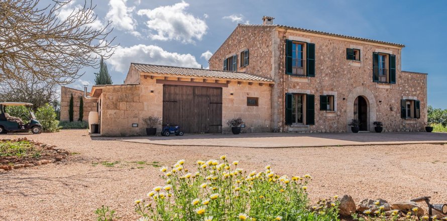 Finca i Campos, Mallorca, Spanien 5 sovrum, 507 kvm. Nr. 182118