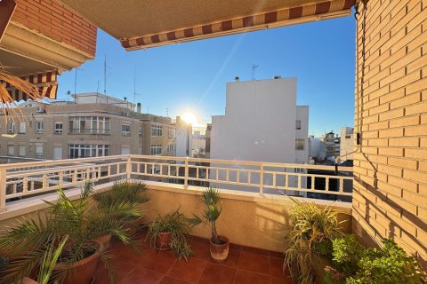 Apartamento en venta en Torrevieja, Alicante, España 4 dormitorios, 256 m2 No. 147730 - foto 19
