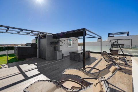 Kattohuoneisto myytävänä Orihuela, Alicante, Espanja, 3 makuuhuonetta, 99 m2 No. 164908 - kuva 24