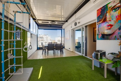 Kattohuoneisto myytävänä Orihuela, Alicante, Espanja, 3 makuuhuonetta, 99 m2 No. 164908 - kuva 8