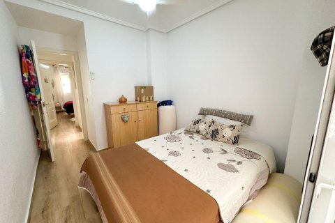 Huoneisto myytävänä Torrevieja, Alicante, Espanja, 2 makuuhuonetta, 64 m2 No. 164913 - kuva 17