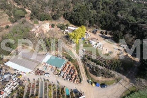 Tomt till salu i Vallromanes, Barcelona, Spanien 22670 kvm. Nr. 166264 - foto 2