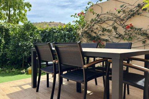 Terreno in affitto a Villajoyosa, Alicante, Spagna 2 camere da letto, 159 mq. N° 166270 - foto 11