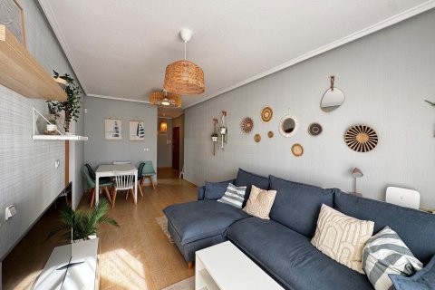 Penthouse w Torrevieja, Alicante, Hiszpania 2 sypialnie, 79 mkw. nr 143911 – zdjęcie 15