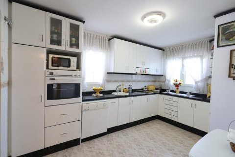 Apartment à vendre à Alicante, Espagne, 5 chambres, 308 m2 No. 143908 - photo 4