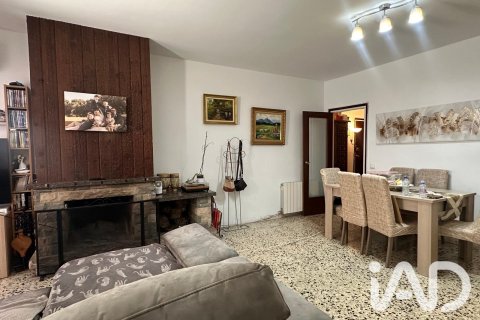 Продажа квартиры в Сан-Андреу-де-ла-Барка, Барселона, Испания 5 спален, 172м2 №187834 - фото 4