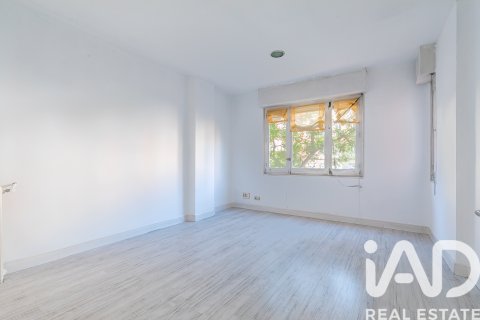 Продажа квартиры в Мадрид, Испания 4 спальни, 164м2 №187832 - фото 18