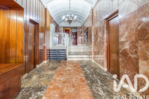 Продажа квартиры в Мадрид, Испания 4 спальни, 164м2 №187832 - фото 7