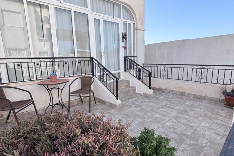 Villetta a schiera in vendita a Villamartin, Alicante, Spagna 2 camere da letto, 96 mq. N° 195550 - foto 3