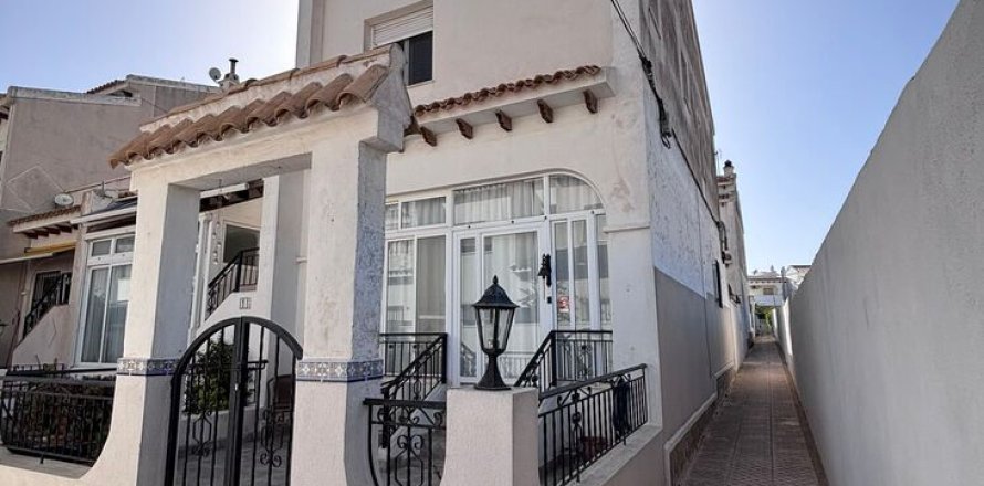 Villetta a schiera a Villamartin, Alicante, Spagna 2 camere da letto, 96 mq. N° 195550
