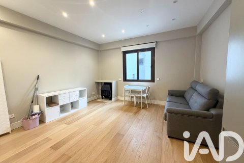 Apartment à vendre à Madrid, Espagne, 43 m2 No. 187985 - photo 13