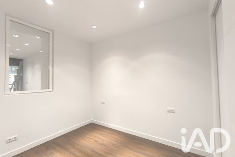 Apartment à vendre à Madrid, Espagne, 2 chambres,  No. 187984 - photo 8
