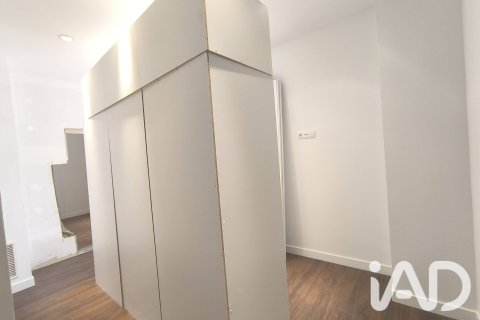 Apartment à vendre à Madrid, Espagne, 2 chambres,  No. 187984 - photo 15