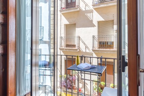 Apartment à vendre à Madrid, Espagne, 1 chambre, 80 m2 No. 187983 - photo 4