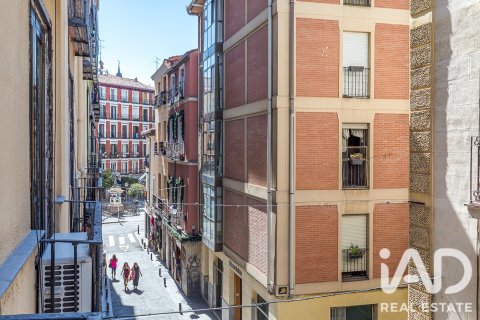 Apartment à vendre à Madrid, Espagne, 1 chambre, 80 m2 No. 187983 - photo 28