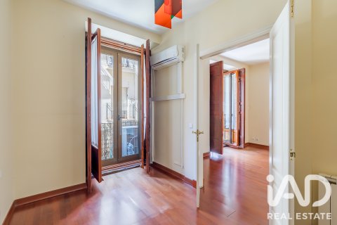 Apartment à vendre à Madrid, Espagne, 1 chambre, 80 m2 No. 187983 - photo 14