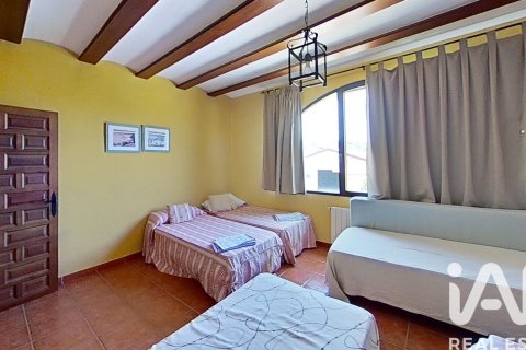 Parcela en venta en Albacete, España 7400000 m2 No. 187982 - foto 13