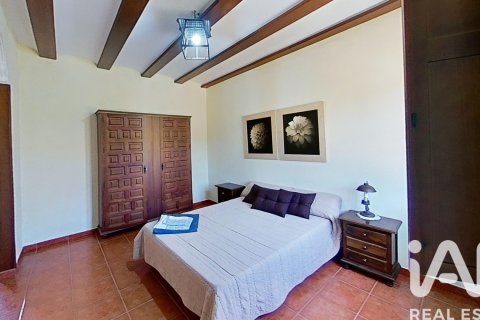Parcela en venta en Albacete, España 7400000 m2 No. 187982 - foto 12