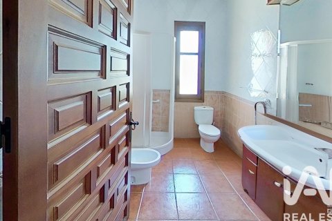 Parcela en venta en Albacete, España 7400000 m2 No. 187982 - foto 15