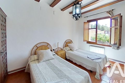 Parcela en venta en Albacete, España 7400000 m2 No. 187982 - foto 9