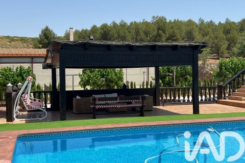 Parcela en venta en Albacete, España 7400000 m2 No. 187982 - foto 20
