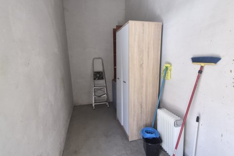 Townhouse for sale in Garrafe de Torio, Leon, Spain 4 bedrooms, 158 sq.m. No. 187986 - photo 4