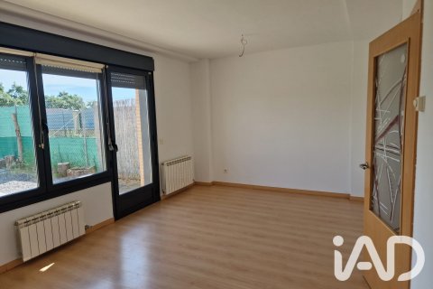 Townhouse for sale in Garrafe de Torio, Leon, Spain 4 bedrooms, 158 sq.m. No. 187986 - photo 16