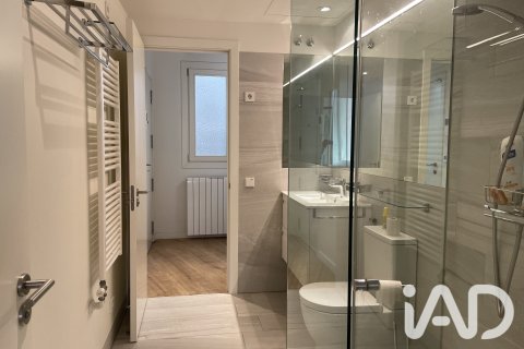Apartment à vendre à Barcelona, Espagne, 2 chambres, 88 m2 No. 187987 - photo 8