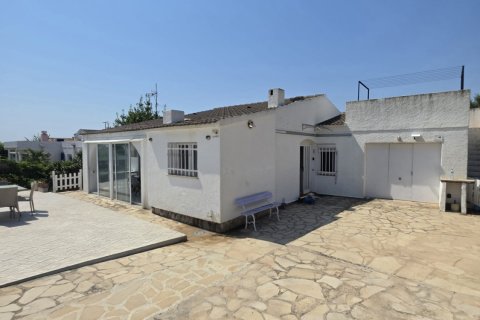 Продажа дома в Л'Аметлья-де-Мар, Таррагона, Испания 4 спальни, 160м2 №187765 - фото 28