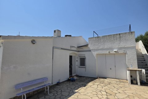 Продажа дома в Л'Аметлья-де-Мар, Таррагона, Испания 4 спальни, 160м2 №187765 - фото 27