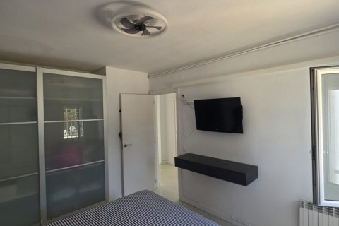 Продажа дома в Л'Аметлья-де-Мар, Таррагона, Испания 4 спальни, 160м2 №187765 - фото 17