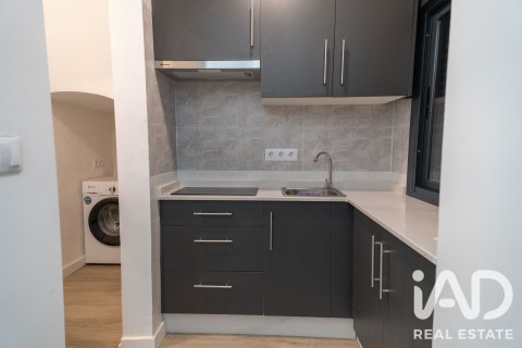 Продажа квартиры в Севилья, Испания 1 спальня, 39м2 №187766 - фото 4