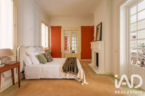 Продажа квартиры в Мадрид, Испания 3 спальни, 246м2 №187763 - фото 18