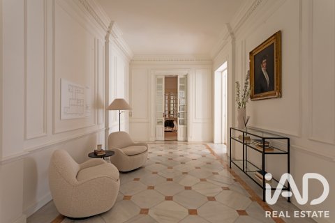Продажа квартиры в Мадрид, Испания 3 спальни, 246м2 №187763 - фото 7