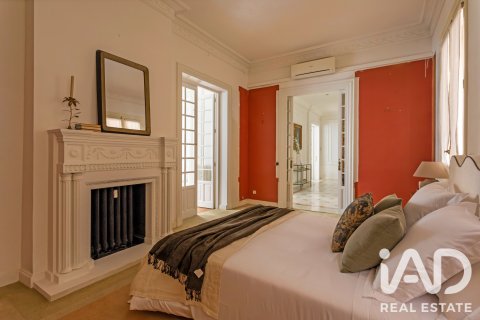 Продажа квартиры в Мадрид, Испания 3 спальни, 246м2 №187763 - фото 20