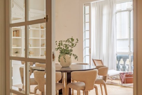 Продажа квартиры в Мадрид, Испания 3 спальни, 246м2 №187763 - фото 16