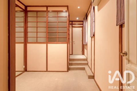 Продажа квартиры в Мадрид, Испания 3 спальни, 246м2 №187763 - фото 27