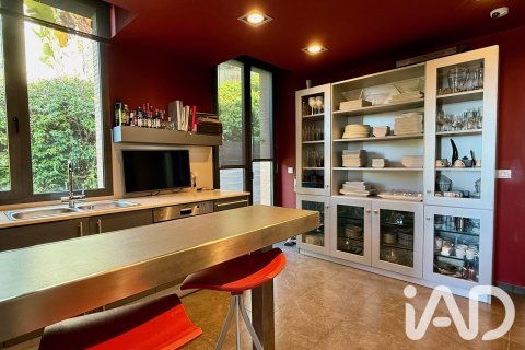 Продажа дома в Сан-Висенс де Монтальт, Барселона, Испания 5 спален, 244м2 №187762 - фото 16