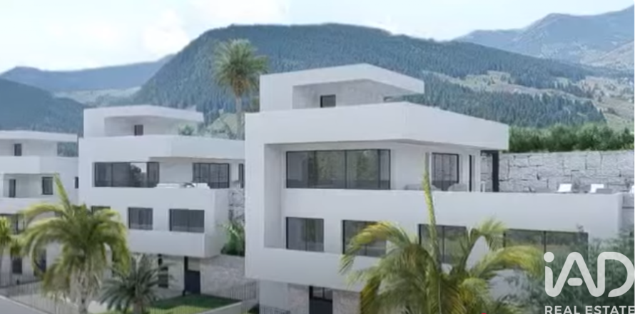 Casa a Mijas, Malaga, Spagna 4 camere da letto, 237 mq. N° 172933