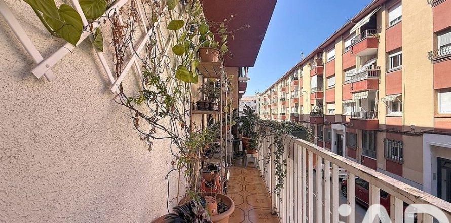 Lägenhet i Sabadell, Barcelona, Spanien 3 sovrum, 110 kvm. Nr. 172931
