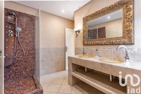 Продажа дома в Мадрид, Испания 5 спален, 555м2 №153572 - фото 17