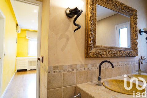 Продажа дома в Мадрид, Испания 5 спален, 555м2 №153572 - фото 15