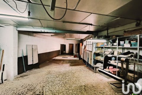 Hus till salu i Monovar, Alicante, Spanien 4 sovrum, 800 kvm. Nr. 153569 - foto 27