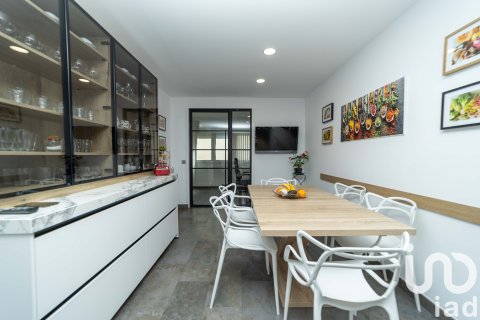 Lägenhet till salu i Leon, Spanien 4 sovrum, 220 kvm. Nr. 153568 - foto 9