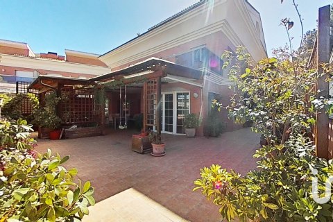 Talo myytävänä Salou, Tarragona, Espanja, 5 makuuhuonetta, 653 m2 No. 153574 - kuva 4