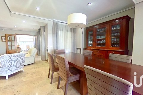 Talo myytävänä Salou, Tarragona, Espanja, 5 makuuhuonetta, 653 m2 No. 153574 - kuva 12